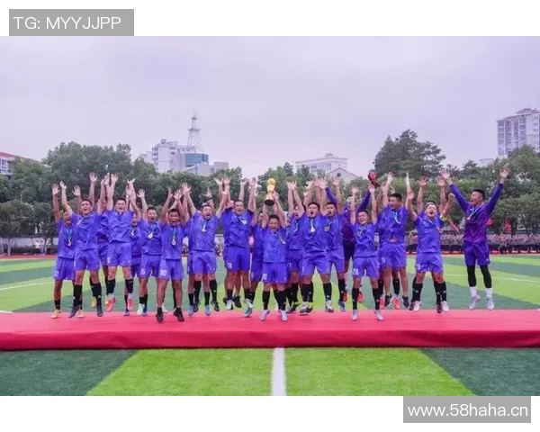 武汉足球队灵活性变革引发热议探索新战术与团队协作的未来发展